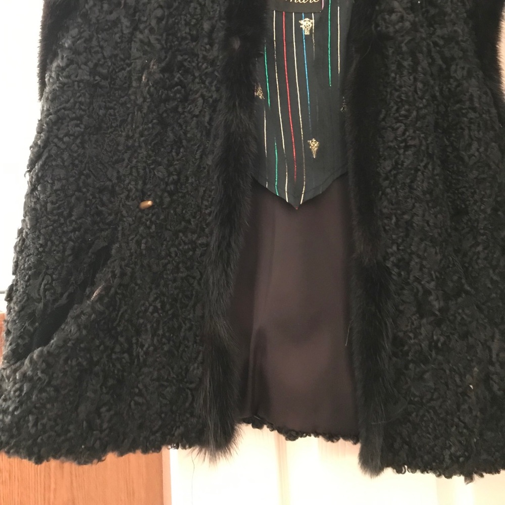 Beautiful ship skin vest